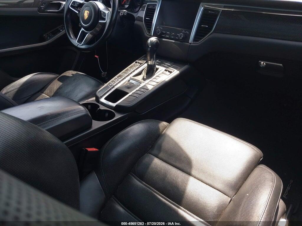 WP1AF2A52HLB61077 2017 PORSCHE MACAN photo no. 5