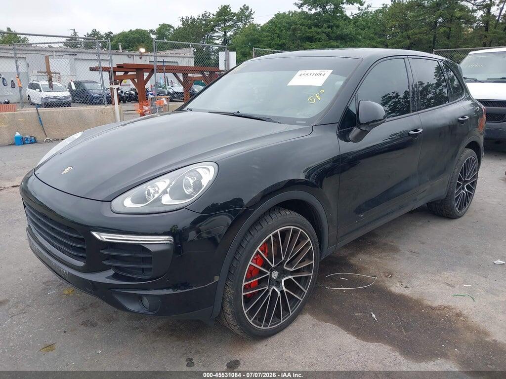 WP1AA2A24HKA89633 2017 PORSCHE CAYENNE photo no. 2