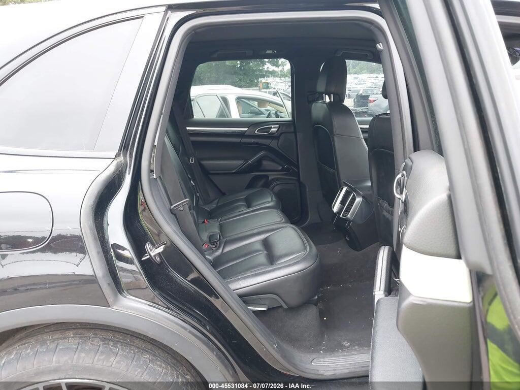 WP1AA2A24HKA89633 2017 PORSCHE CAYENNE photo no. 8