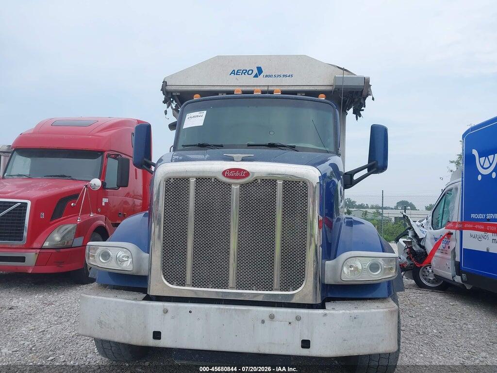 1NPCLPEX7HD447988 2017 PETERBILT 567 photo no. 12