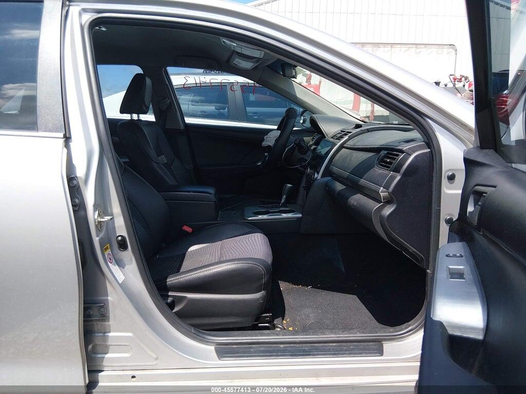 4T1BF1FK2EU338596 2014 TOYOTA CAMRY photo no. 5