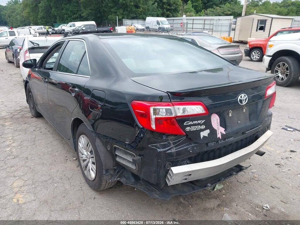 4T1BF1FK5EU861112 2014 TOYOTA CAMRY photo no. 3