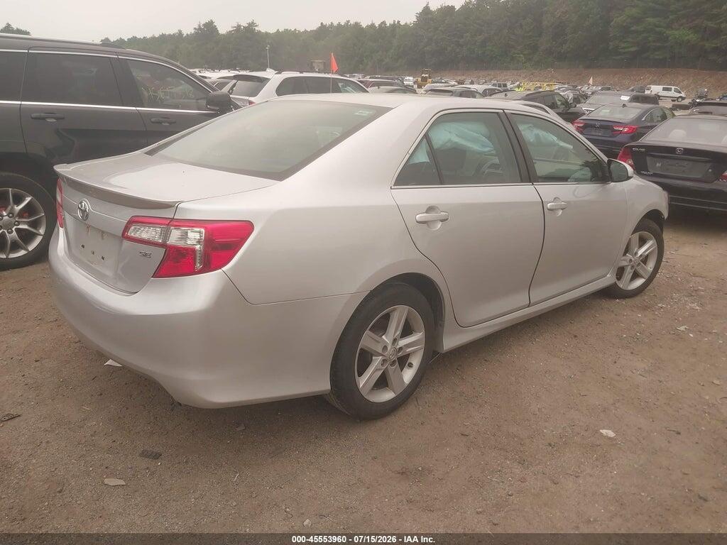 4T1BF1FK6EU789501 2014 TOYOTA CAMRY photo no. 4
