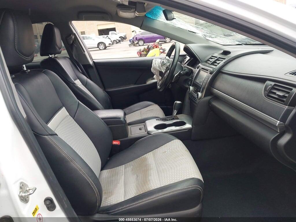 4T1BF1FK0EU416258 2014 TOYOTA CAMRY photo no. 5