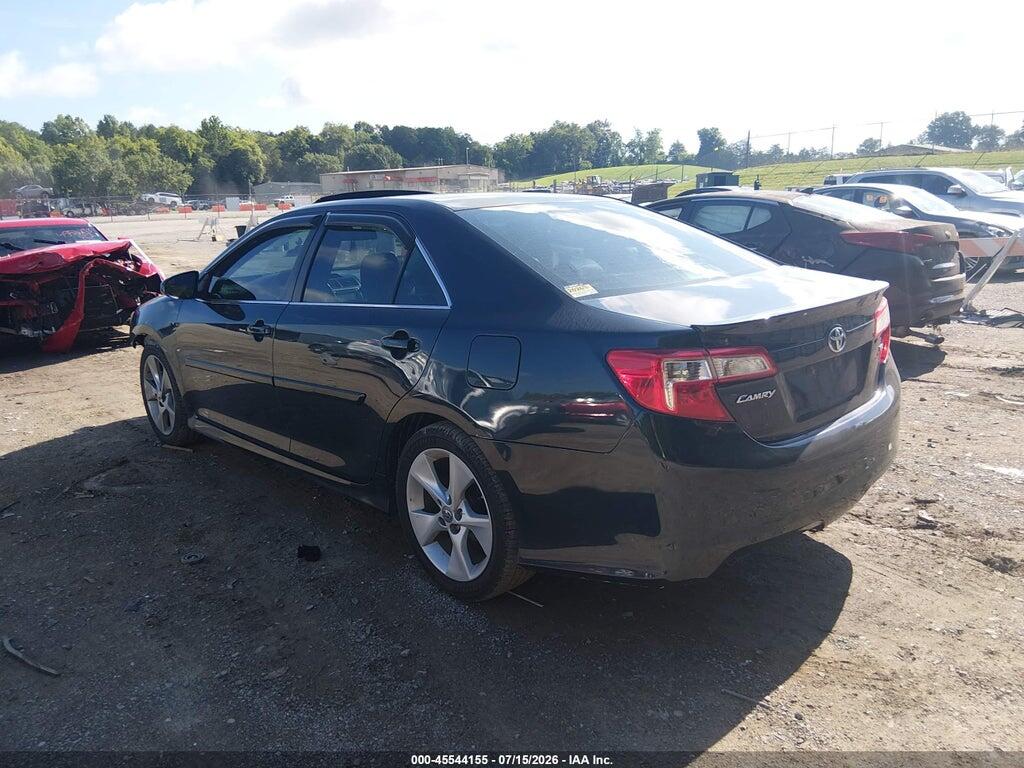 4T1BF1FK1EU731716 2014 TOYOTA CAMRY photo no. 3