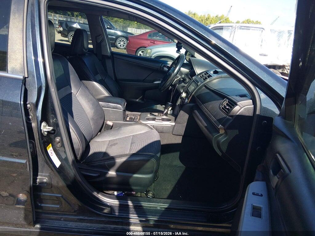 4T1BF1FK1EU731716 2014 TOYOTA CAMRY photo no. 5