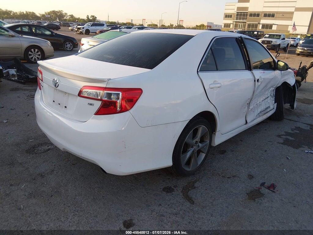 4T1BF1FK1EU728038 2014 TOYOTA CAMRY photo no. 4