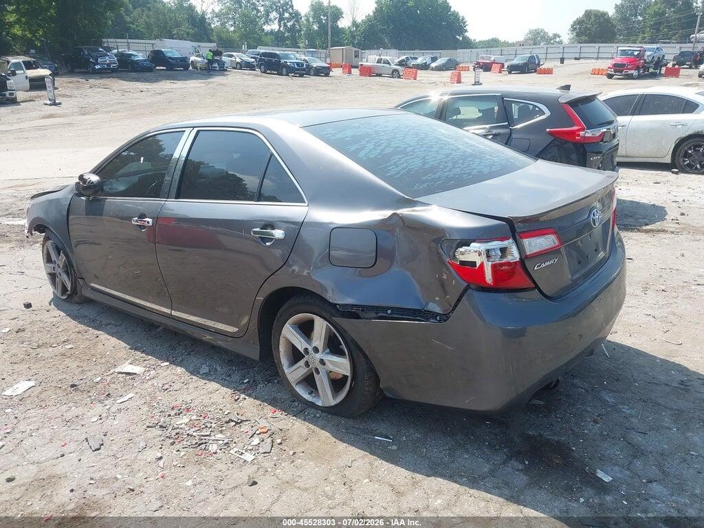 4T1BF1FK3EU463591 2014 TOYOTA CAMRY photo no. 3