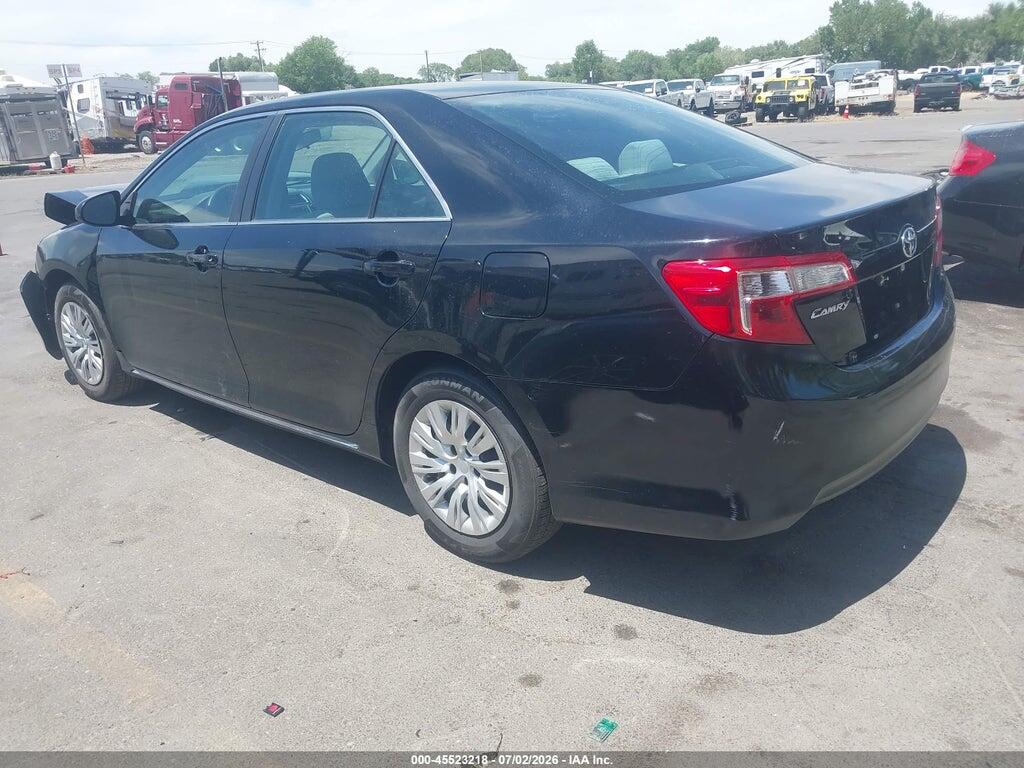 4T1BF1FK9EU414315 2014 TOYOTA CAMRY photo no. 3