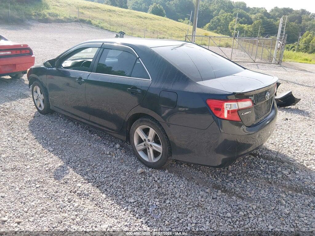4T1BF1FK5EU750480 2014 TOYOTA CAMRY photo no. 3
