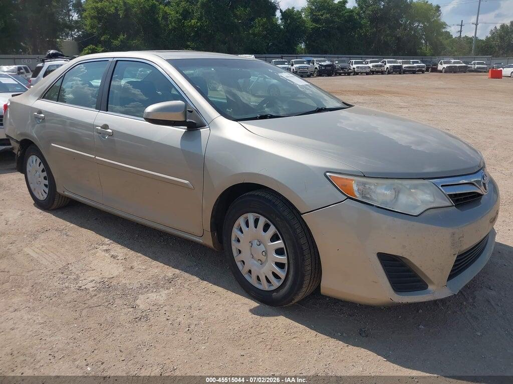 4T1BF1FK1EU459989 2014 TOYOTA CAMRY photo no. 1