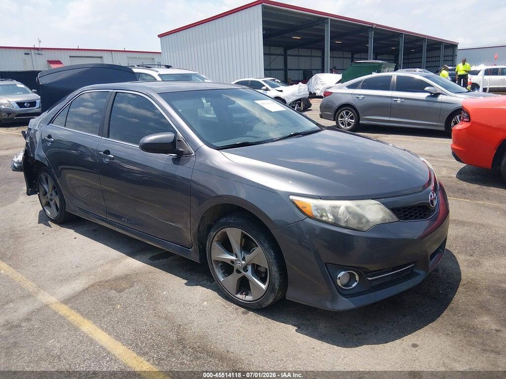 4T1BF1FK3EU473148 2014 TOYOTA CAMRY photo no. 1
