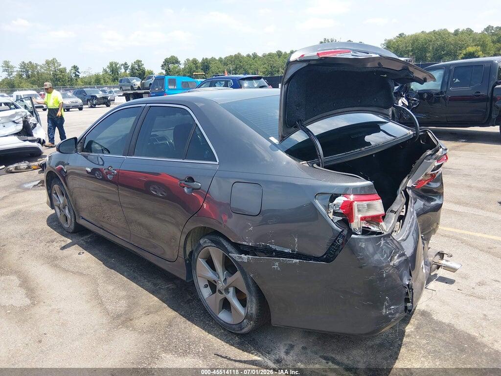 4T1BF1FK3EU473148 2014 TOYOTA CAMRY photo no. 3