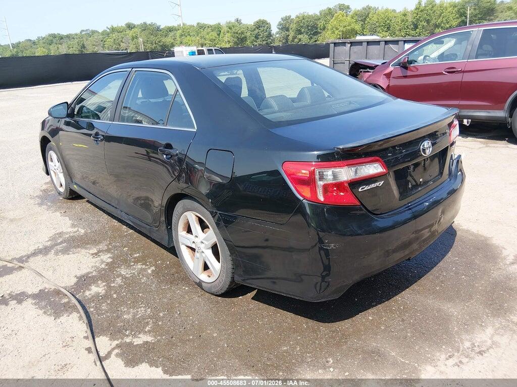 4T1BF1FK4EU407112 2014 TOYOTA CAMRY photo no. 3