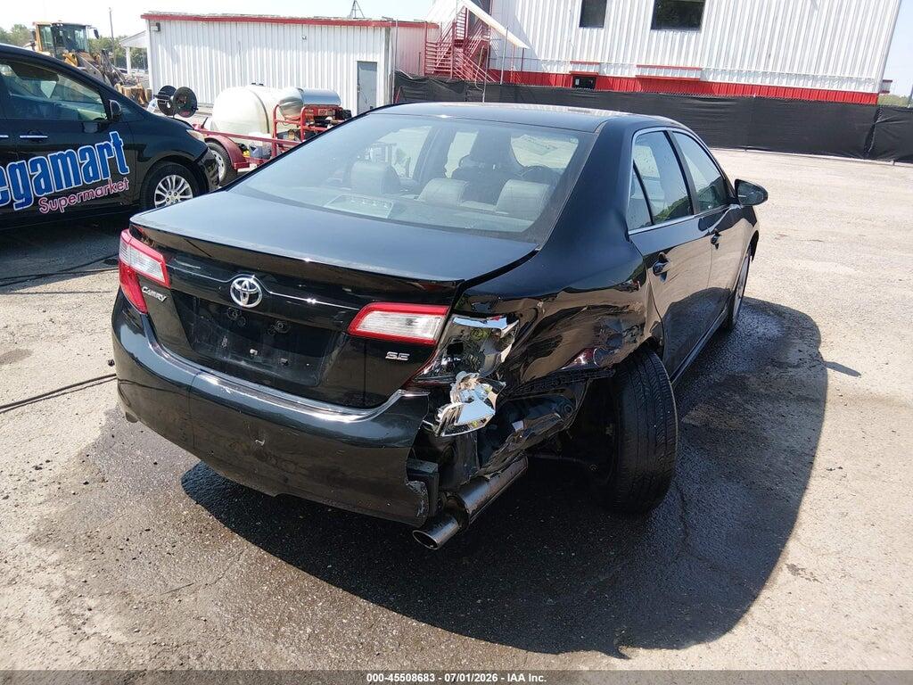4T1BF1FK4EU407112 2014 TOYOTA CAMRY photo no. 4