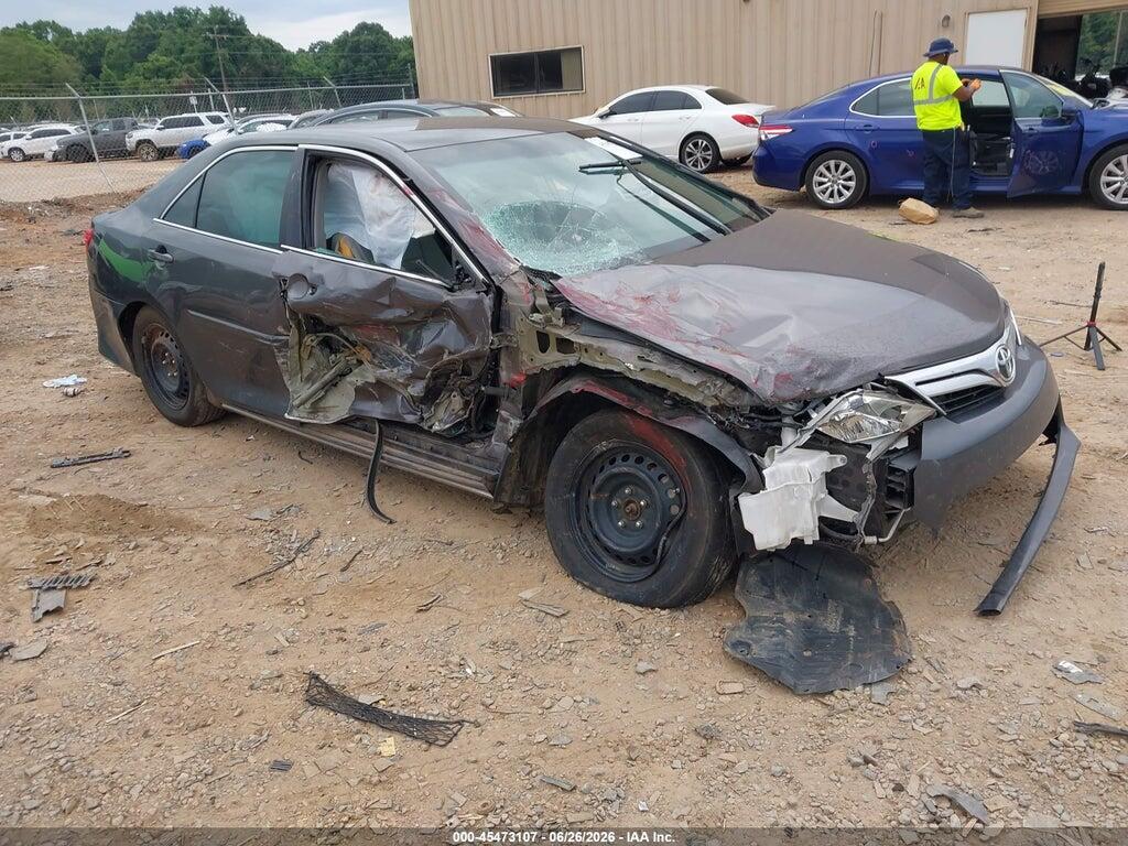 4T1BF1FK9EU389495 2014 TOYOTA CAMRY photo no. 1
