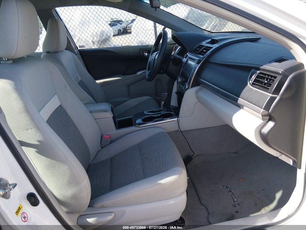 4T1BD1FK5EU136101 2014 TOYOTA CAMRY HYBRID photo no. 5