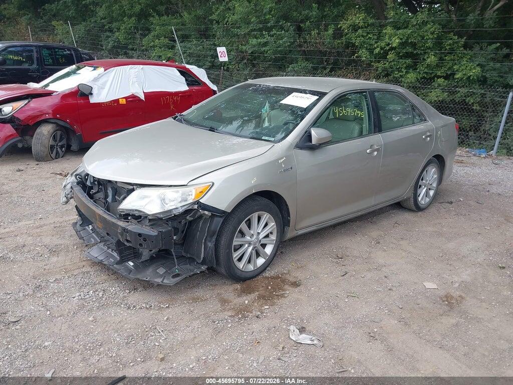 4T1BD1FK6EU130095 2014 TOYOTA CAMRY HYBRID photo no. 2