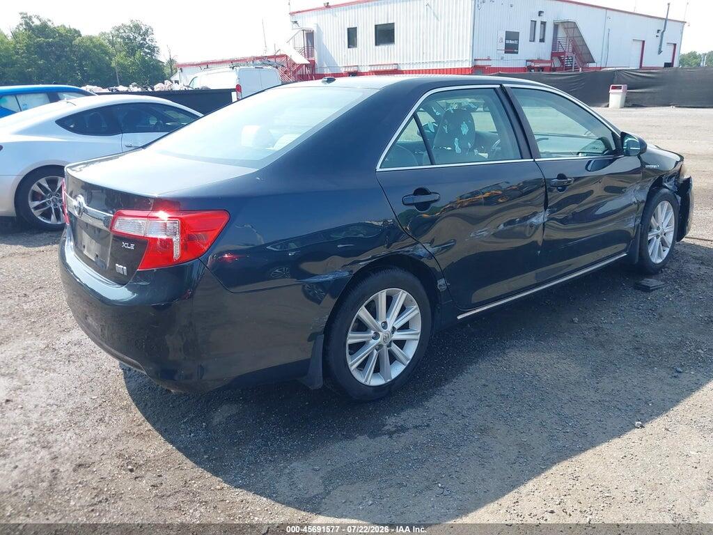 4T1BD1FK5EU102773 2014 TOYOTA CAMRY HYBRID photo no. 4
