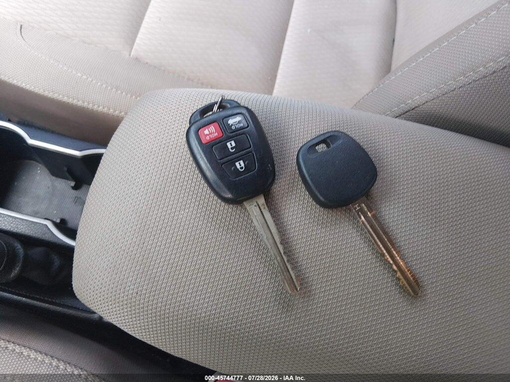 2T1BURHE4EC131978 2014 TOYOTA COROLLA photo no. 11