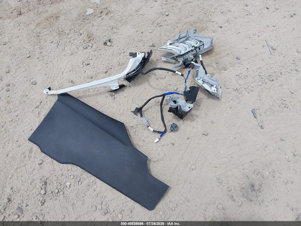 19XZE4F53NE012550 2022 HONDA INSIGHT photo no. 11