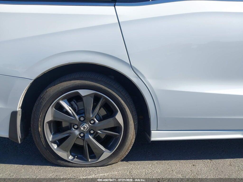 5FNRL6H92NB009554 2022 HONDA ODYSSEY photo no. 6