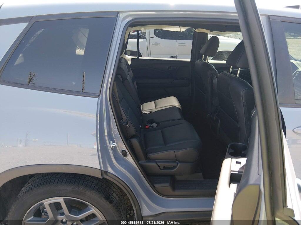 5FNYF7H55NB003799 2022 HONDA PASSPORT photo no. 8
