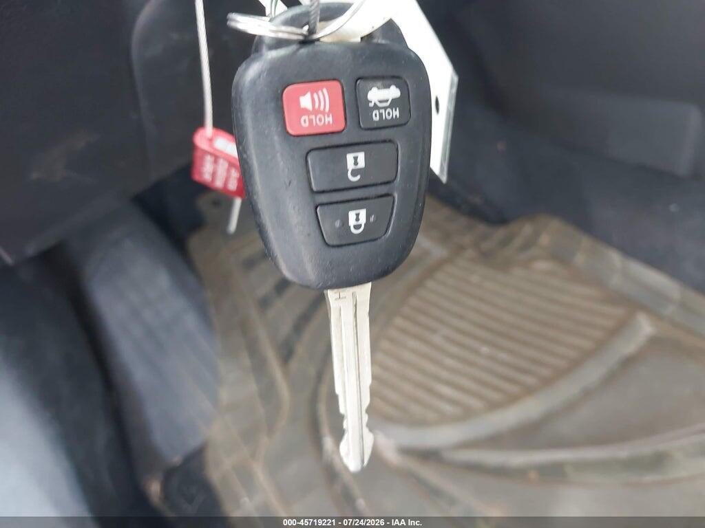 5YFBPRHE0EP126249 2014 TOYOTA COROLLA photo no. 11