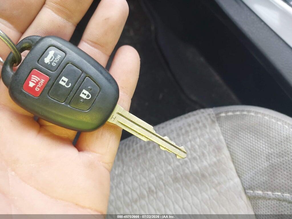 2T1BURHE0EC218079 2014 TOYOTA COROLLA photo no. 11