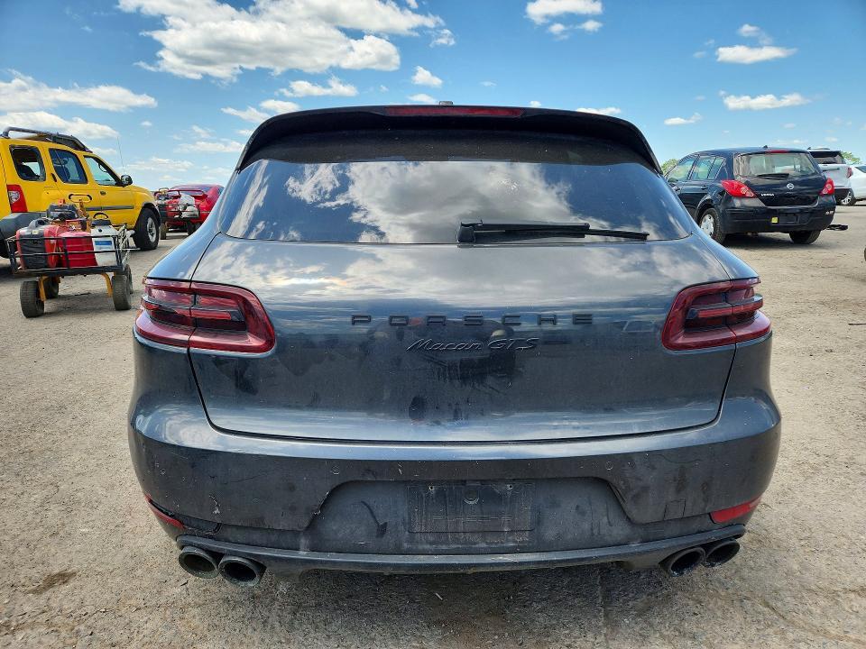 2017 PORSCHE MACAN GTS — Фото 6 из 13