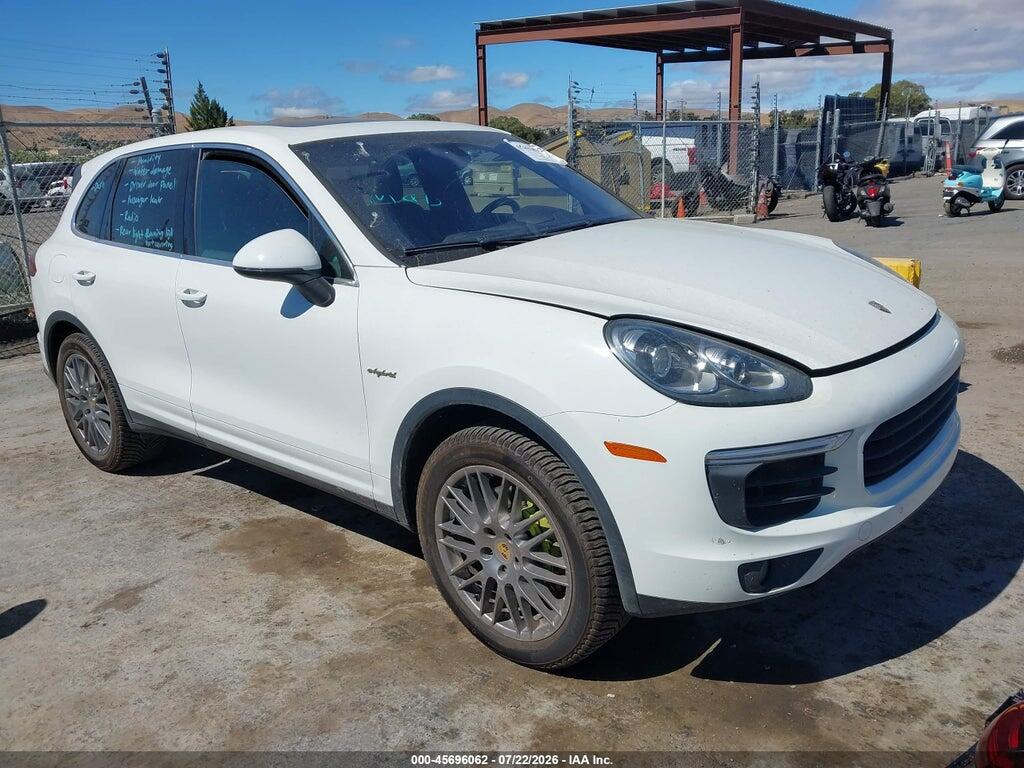 2016 PORSCHE CAYENNE E-HYBRID WP1AE2A21GLA64332