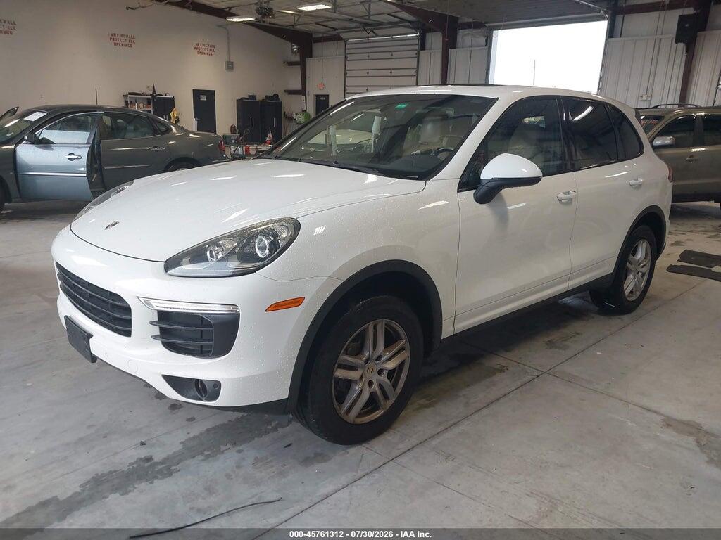 WP1AA2A2XGLA10605 2016 PORSCHE CAYENNE photo no. 2