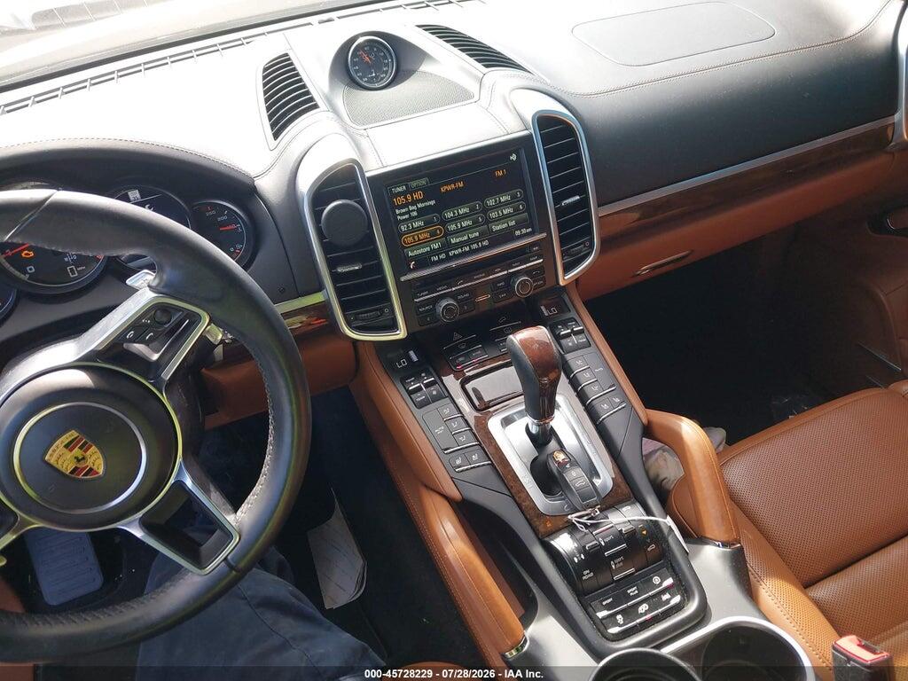 WP1AC2A21GLA88877 2016 PORSCHE CAYENNE photo no. 11