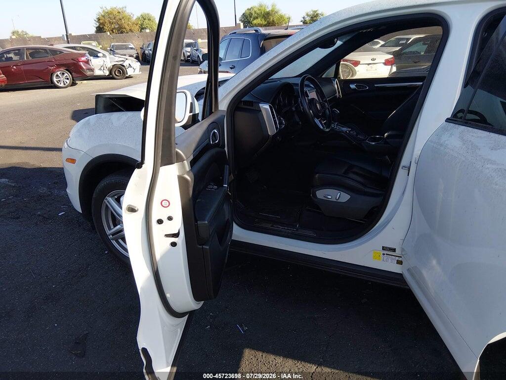 WP1AA2A29GKA37168 2016 PORSCHE CAYENNE photo no. 5