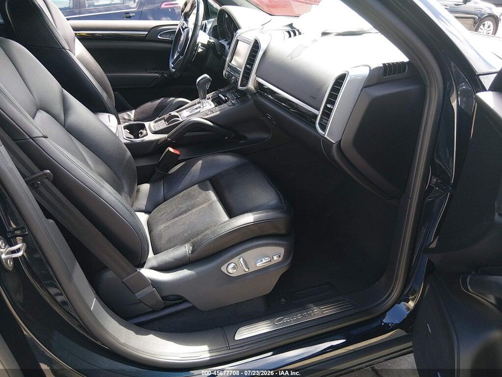 WP1AA2A27GLA09346 2016 PORSCHE CAYENNE photo no. 5