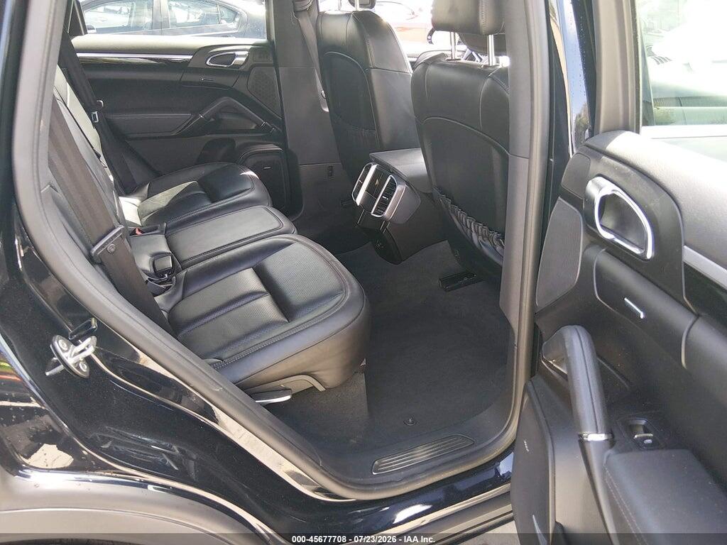 WP1AA2A27GLA09346 2016 PORSCHE CAYENNE photo no. 8