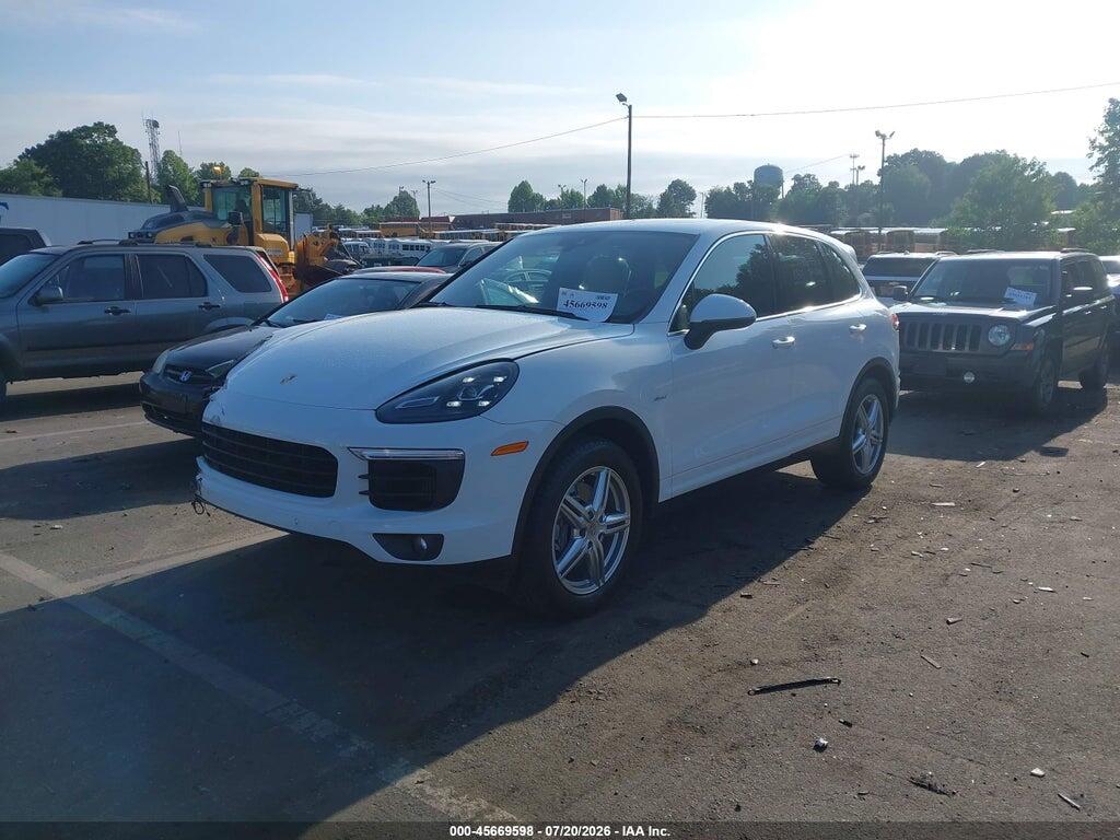 WP1AF2A25GLA40306 2016 PORSCHE CAYENNE photo no. 2