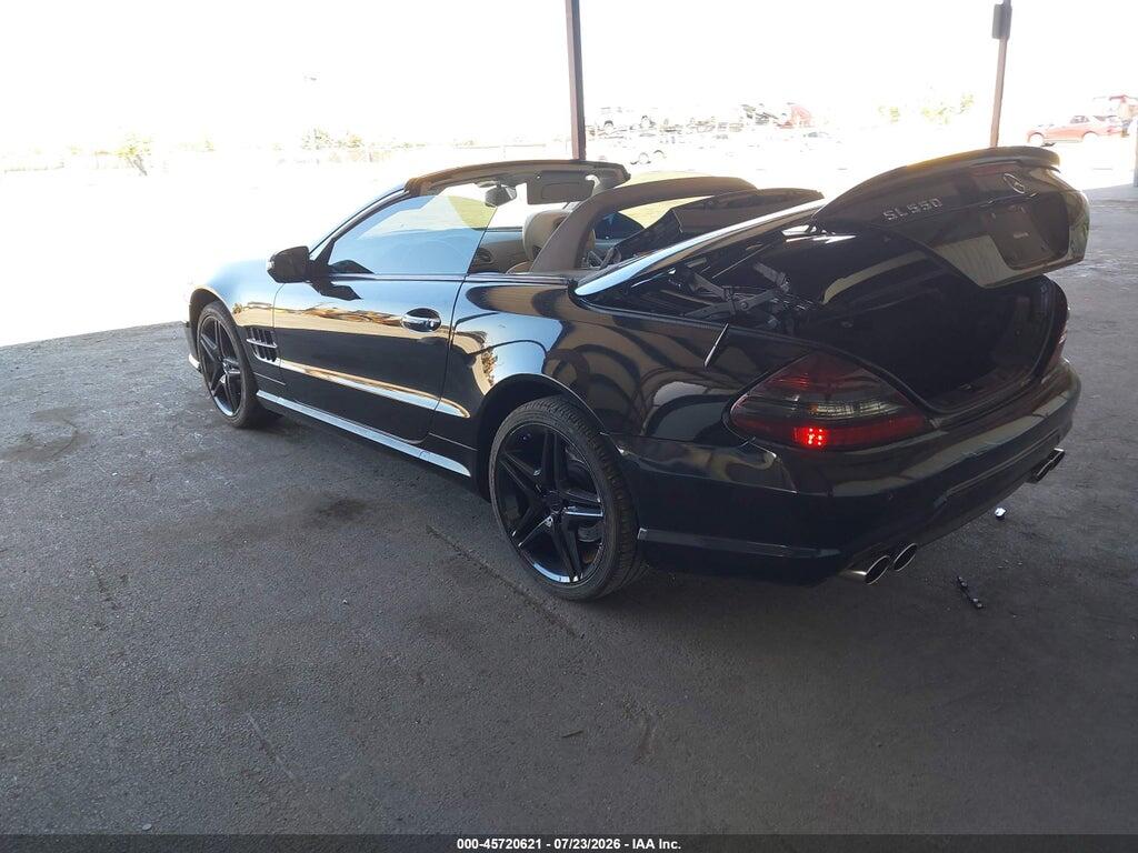 2011 MERCEDES-BENZ SL 550 — Фото 3 из 16