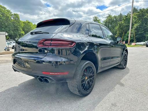 2017 PORSCHE MACAN GTS — Фото 3 из 10