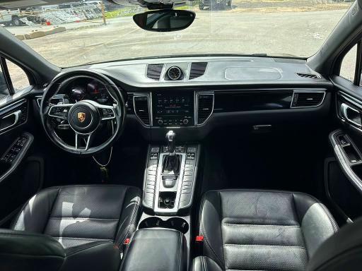 2017 PORSCHE MACAN GTS — Фото 5 из 10