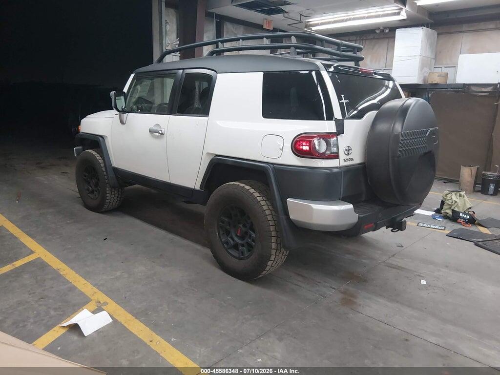 JTEBU4BFXEK183372 2014 TOYOTA FJ CRUISER photo no. 3