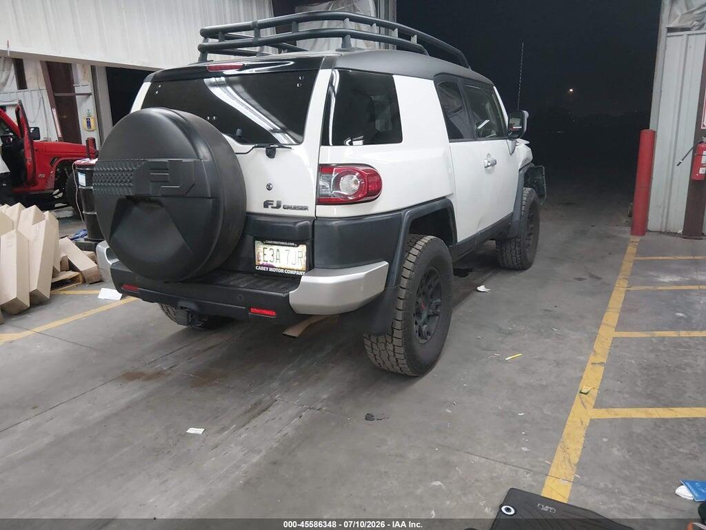 JTEBU4BFXEK183372 2014 TOYOTA FJ CRUISER photo no. 4