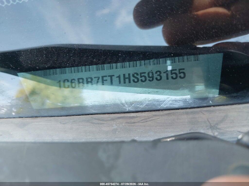 1C6RR7FT1HS593155 2017 RAM 1500 photo no. 9