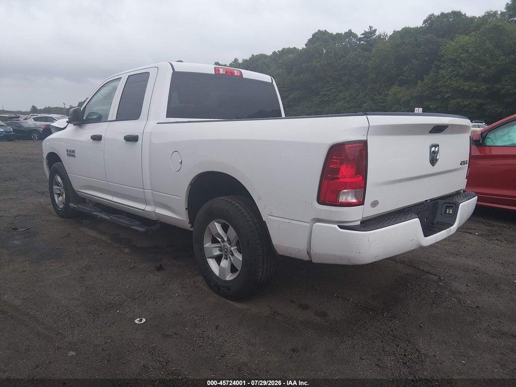 1C6RR7FG2HS766863 2017 RAM 1500 photo no. 3