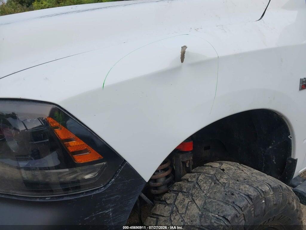 1C6RR7FT1HS725007 2017 RAM 1500 photo no. 6
