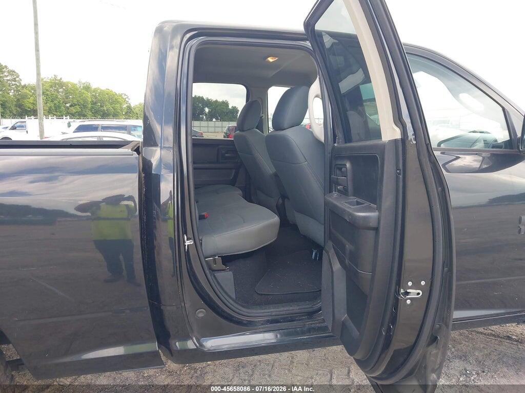 1C6RR7FG5HS737972 2017 RAM 1500 photo no. 8