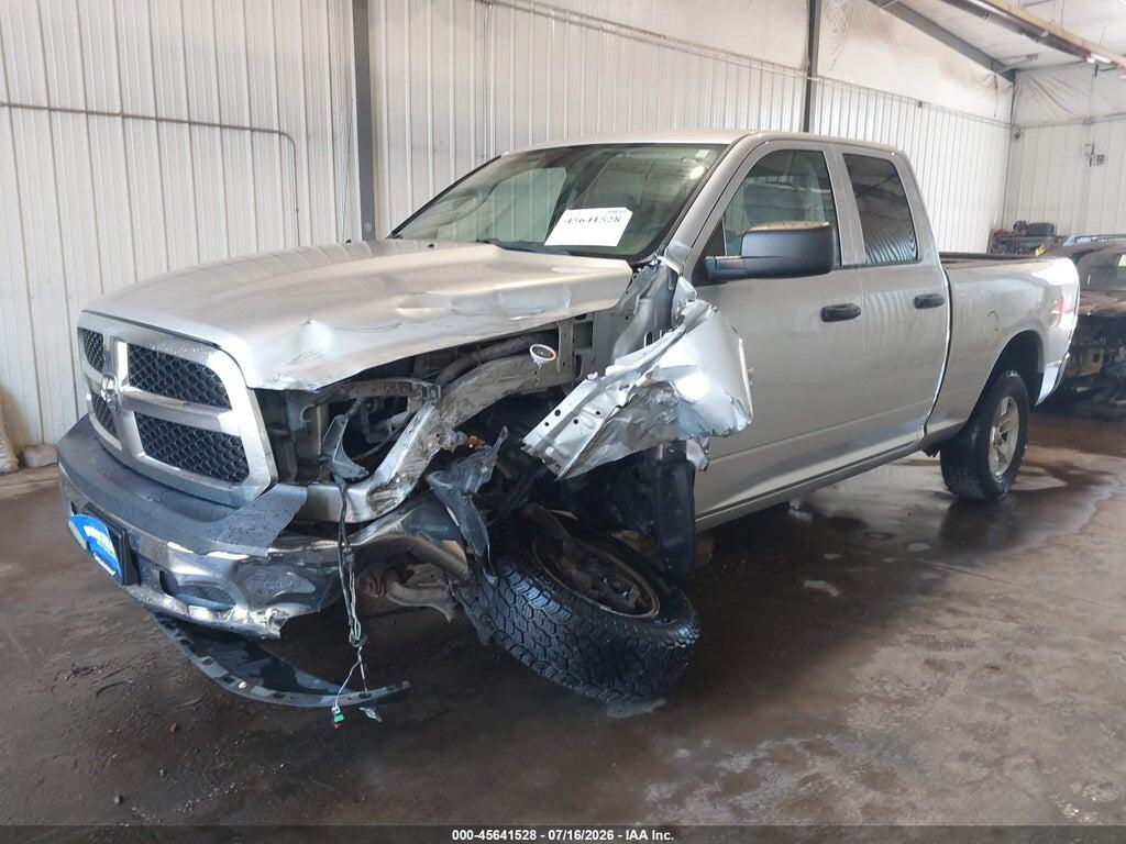 1C6RR7FT5HS570977 2017 RAM 1500 photo no. 2