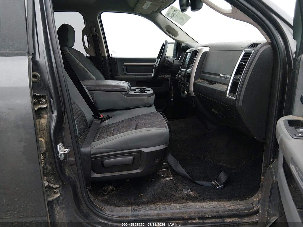 1C6RR7TT9HS736938 2017 RAM 1500 photo no. 5