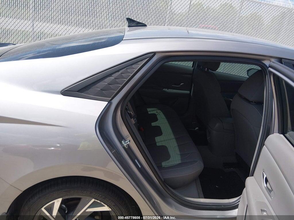 KMHLM4DG8SU963736 2025 HYUNDAI ELANTRA photo no. 8