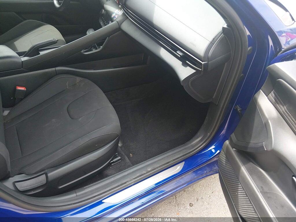 KMHLM4DGXSU940720 2025 HYUNDAI ELANTRA photo no. 5